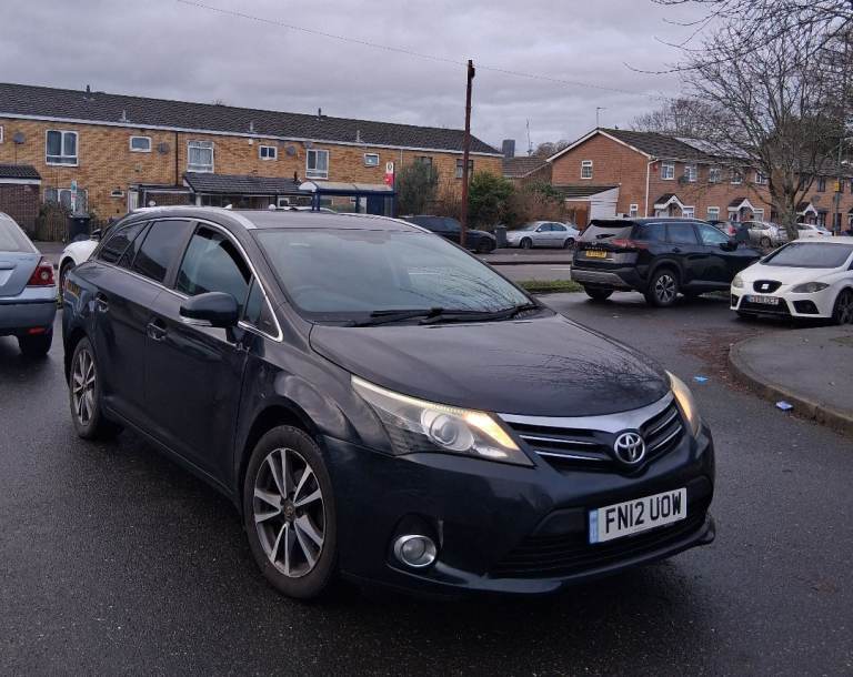 Toyota avensis estate 2012 1.8 petrol Manual ulez zones compliant 