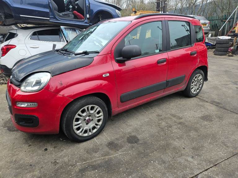 Fiat panda 15 plate breaking for parts only full car in red 1.2 petrol manual 