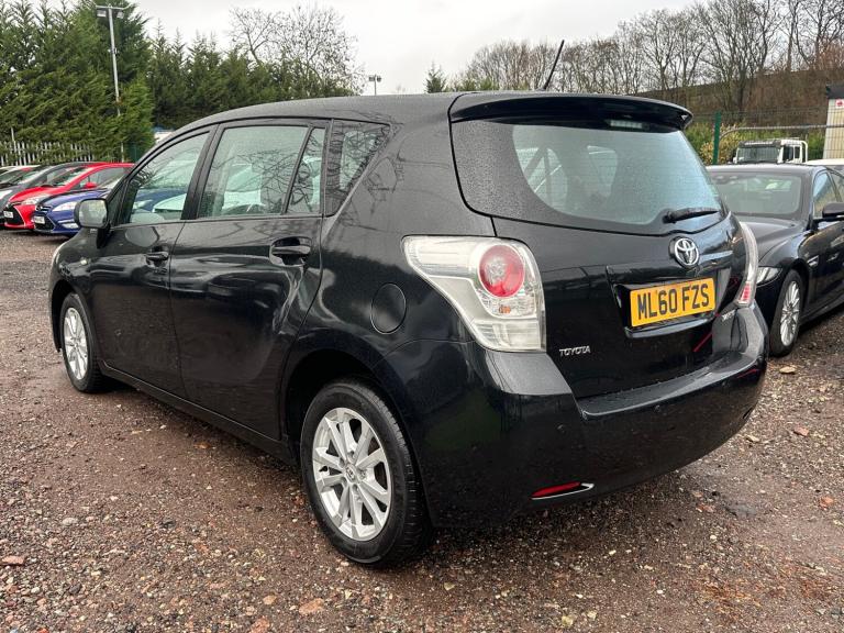 2010 Toyota Verso 2.0 D-4D TR Lthr/Pan Rf 5dr MPV Diesel Manual