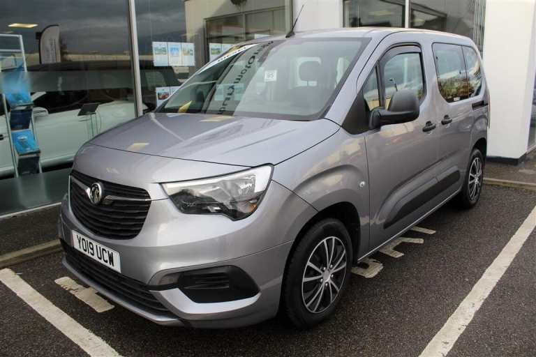 2019 Vauxhall Combo Life DESIGN CDTI S/S MPV Diesel Manual