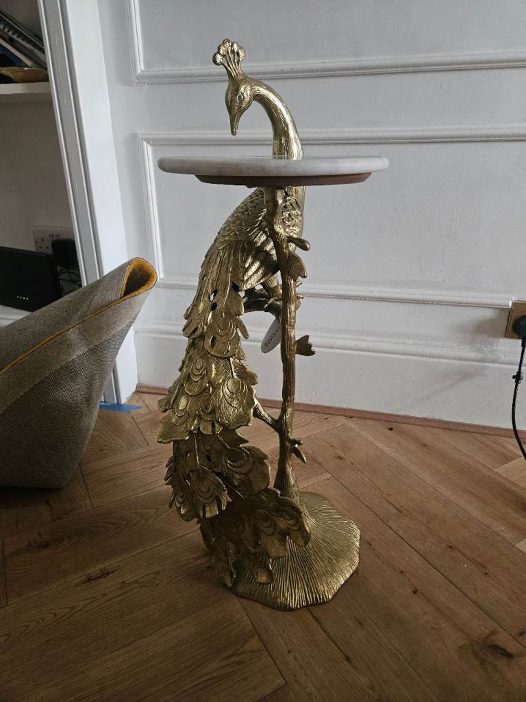 Peacock Side Table with Marble Top – Gold Finish