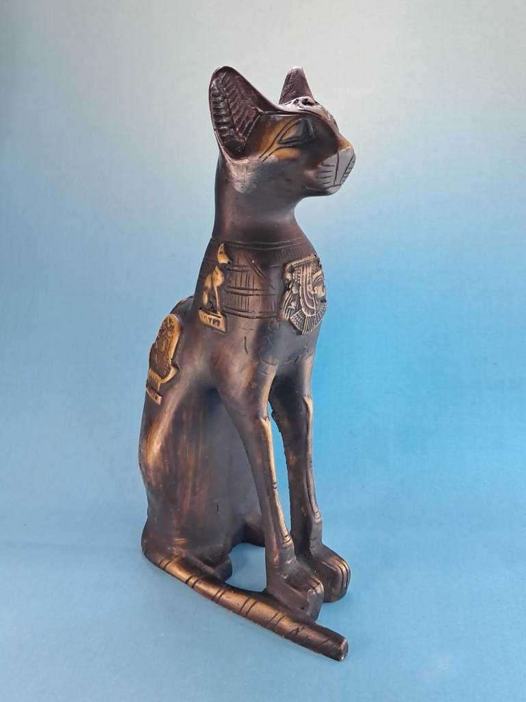 Large Egyptian Cat Goddess Bastet Statue Handmade statue. AS SEEN.