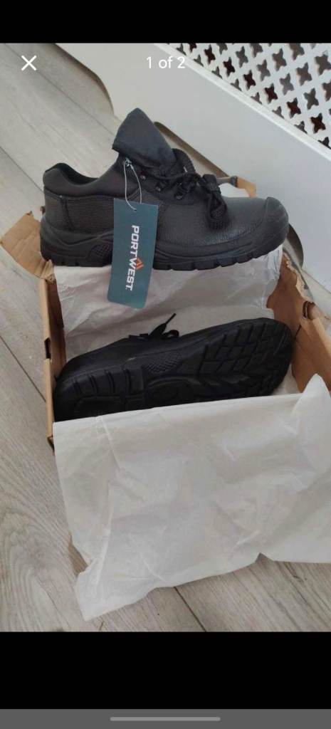 Portwest Black Safety Shoes – Brand New with Tags