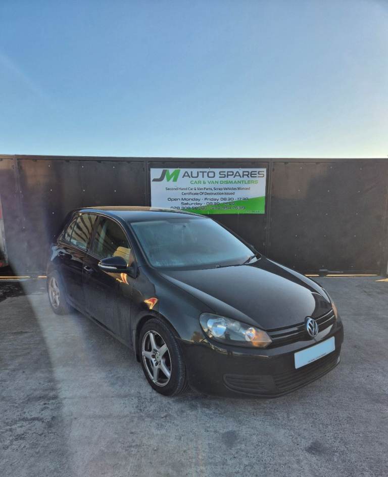 Mk6 Vw Golf 1.6tdi BREAKING PARTS SPARES ONLY 