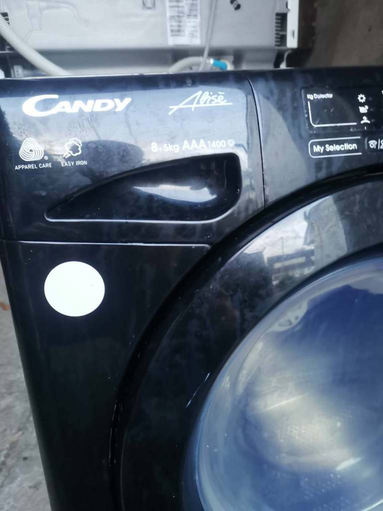 Washer dryer 