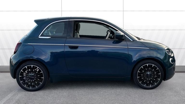 2022 Fiat 500 87kW La Prima 42kWh 3dr Auto Electric Hatchback Hatchback Electric Automatic