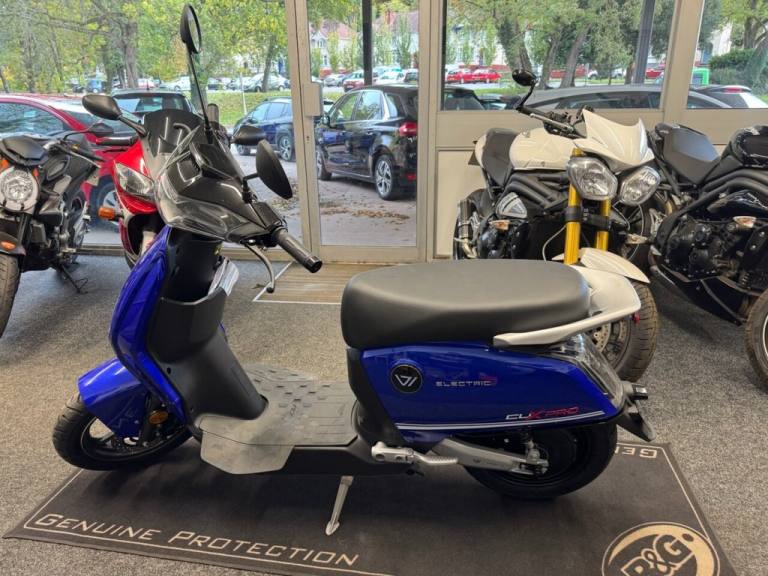 2025 VMOTO CUx Moped Electric Automatic (4 ps) ELECTRIC Automatic
