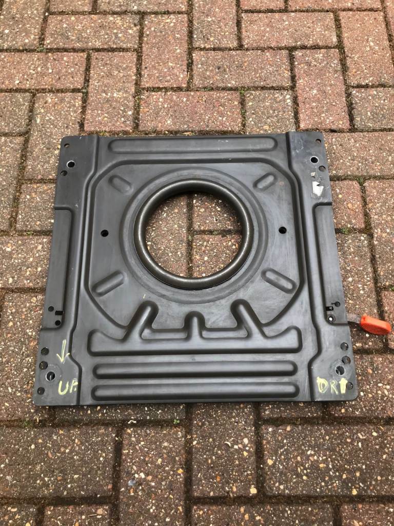 Seat Swivel Turntable Mercedes Vito/Viano 2004- 2014
