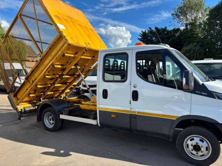 2018 Iveco DAILY 50C18D 3.0 50C18 180BHP 7 SEAT DOUBLE CAB CAGE TIPPER WITH TAIL LIFT NO VAT NA D...