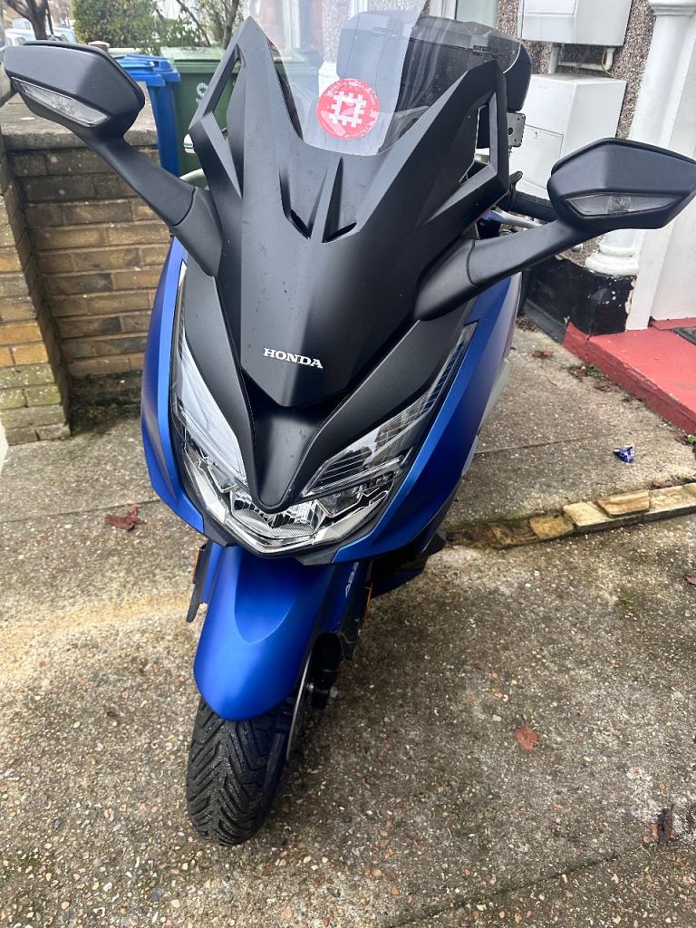Honda, NSS, 2022, 330 (cc) Tracker and easy block included 
