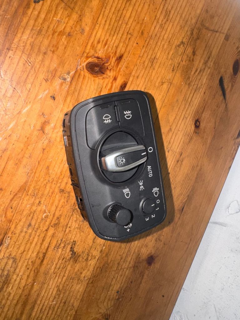 AUDI A3 8V HEADLIGHT CONTROL SWITCH 8V0941531AR 2013-2020
