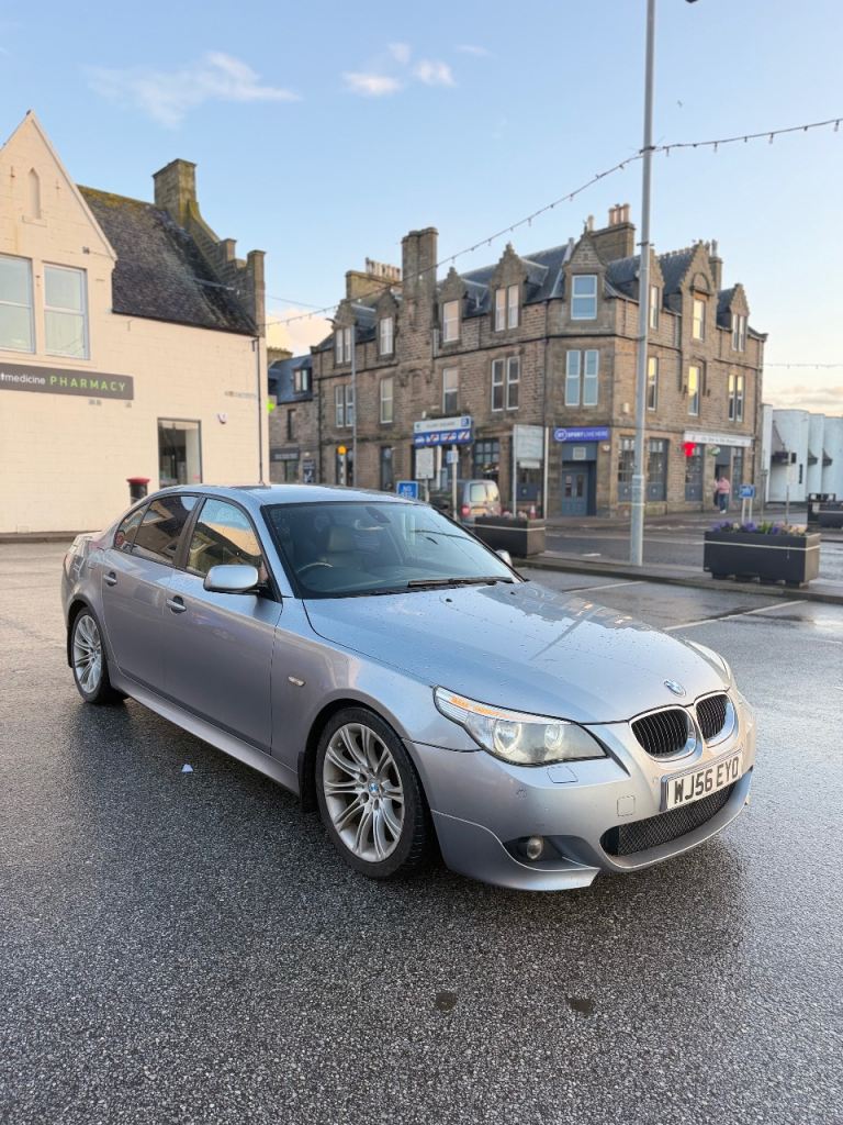 Bmw 5 Series saloon 1995  colour grey 2006  4 doors manual 