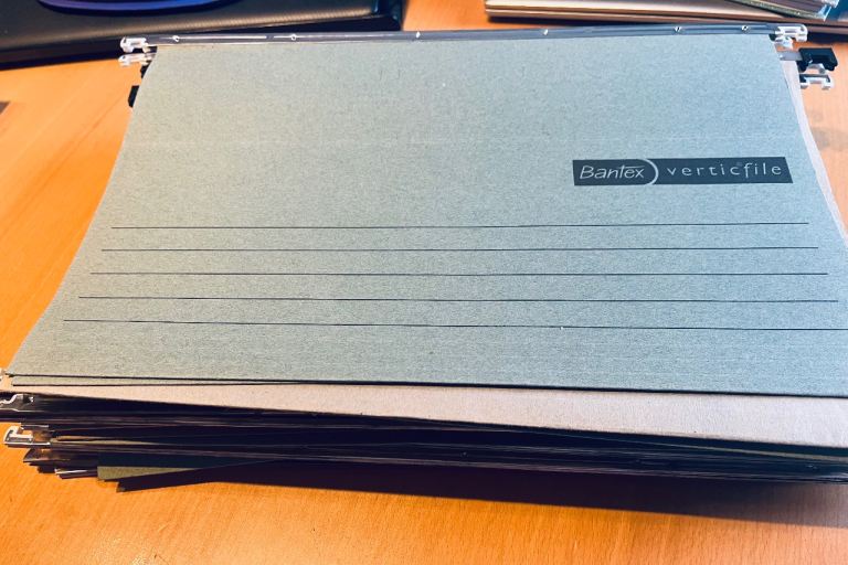 35 foolscap vertical hanging files with tabs FREE