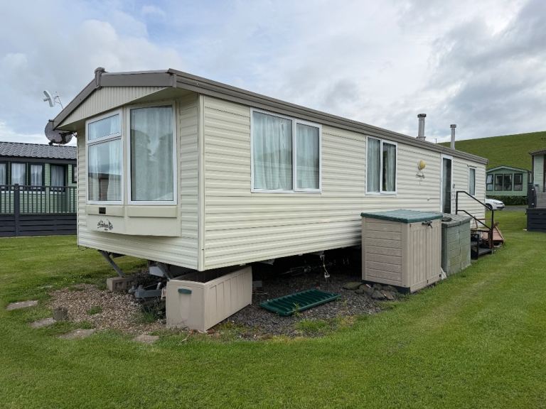 (Disconnection fee included) Static caravan with all modern appliances