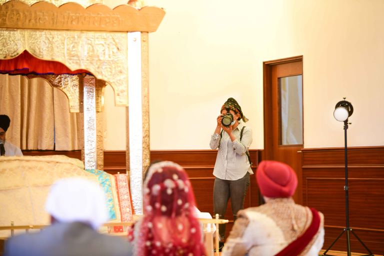 Female Photographer & Videographer | Weddings | Engagements| Shoots | Birthdays | @Slough