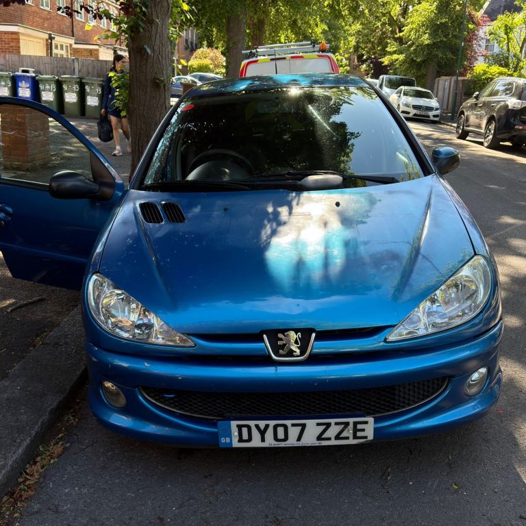 Peugeot, 206, Hatchback, 2007, Semi-Auto, 1587 (cc), 5 doors