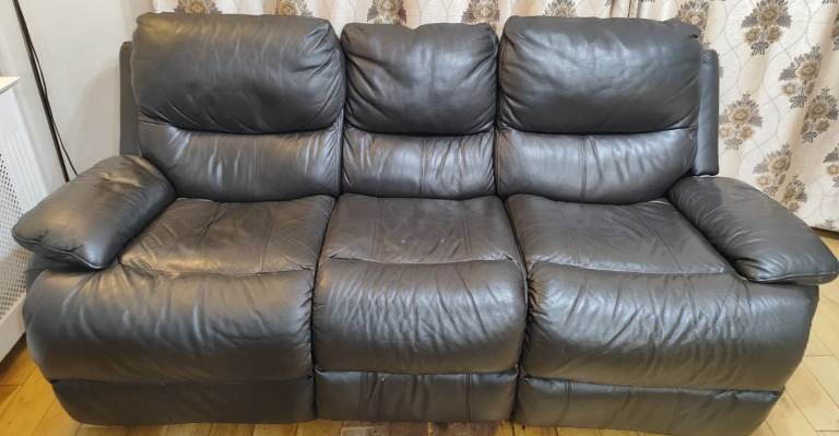3-Seater Genuine Leather Sofa With Recliners