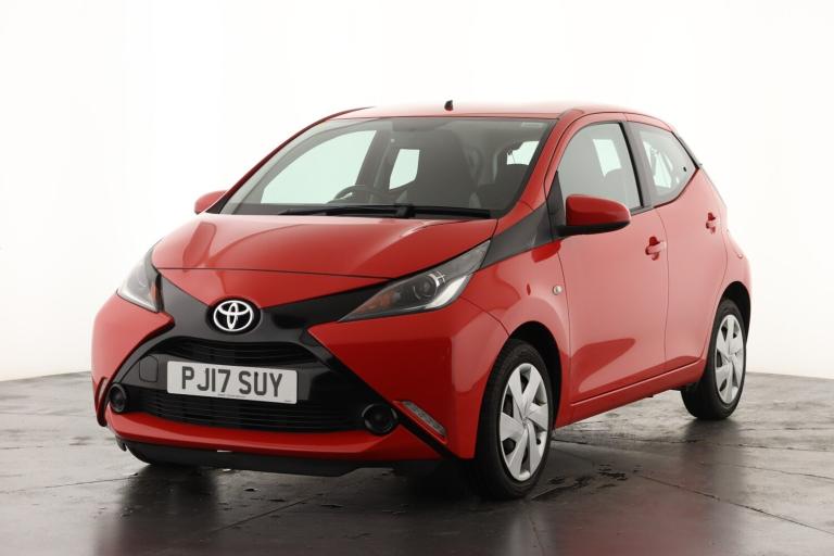 2017 Toyota AYGO 1.0 VVT-i X-Play 5dr x-shift HATCHBACK PETROL Automatic