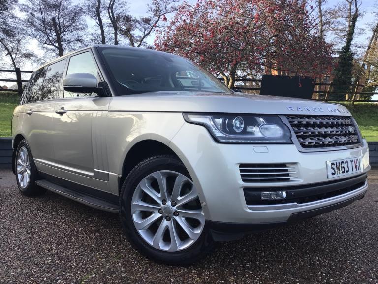 2013 Land Rover Range Rover 3.0 TDV6 Vogue 4dr Auto ESTATE Diesel Automatic
