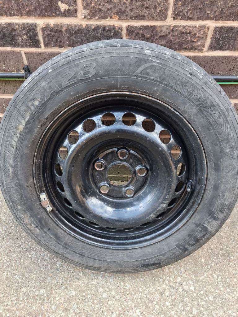 VW T5.1/T5 Transporter wheel and tyre