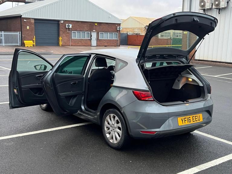 2016 SEAT Leon 1.6 TDI 110 SE Dynamic Technology 5dr DSG HATCHBACK Diesel Automatic