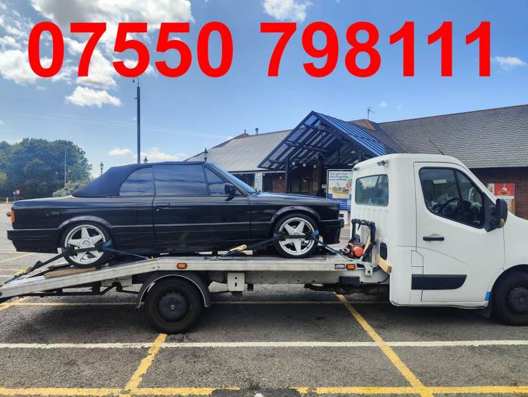 CAR RECOVERY AND BREAKDOWN TRUCK
