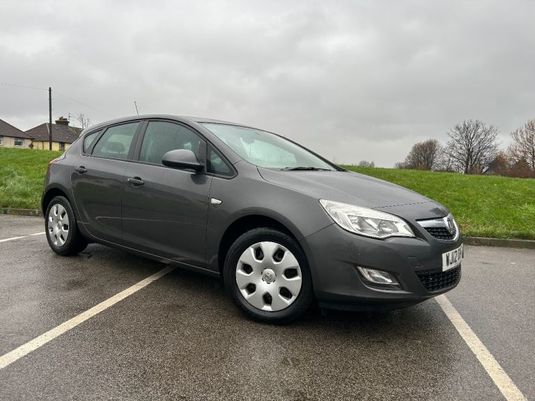 Vauxhall, ASTRA, Hatchback, 2012, Manual, 1398 (cc), 5 doors