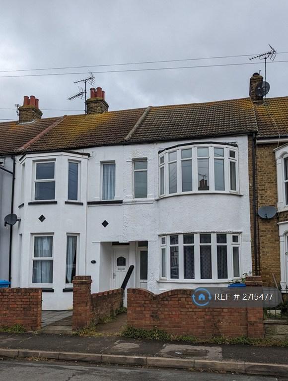 1 bedroom in Maple Street, Sheerness, ME12 (#2715477)