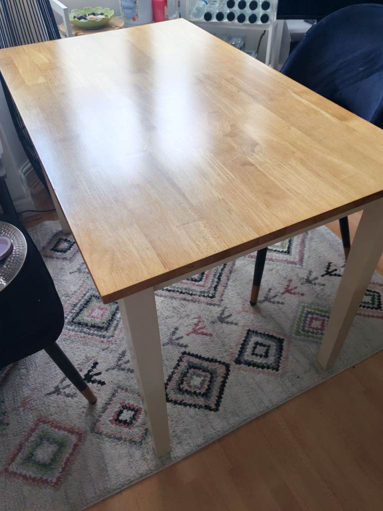 Wooden Dining Table – Good Condition L 114cm W 68cm H 75cm