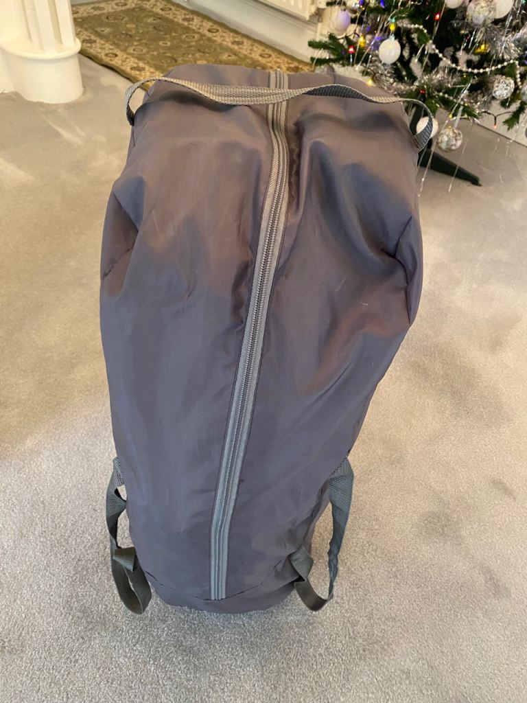  Travel Cot With Bassinet