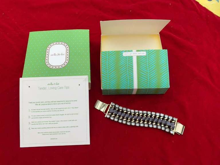 STELLA AND DOT Statement bracelet tired Tempest rhinestone gold tone
