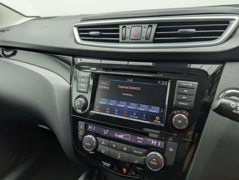 2020 Nissan Qashqai 1.3 DIG-T N-Connecta SUV 5dr Petrol Manual Euro 6 (s/s) (160 ps) REAR VIEW  H...