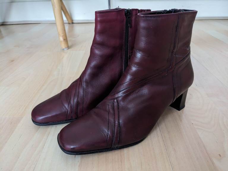 Clarks Cushion Soft brown boots size 5 1/2 Collect Bramley LS13 
