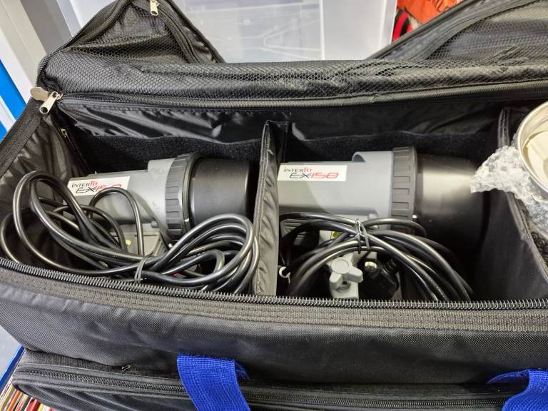 Interfit EX150 Home photographer studio lighting kit