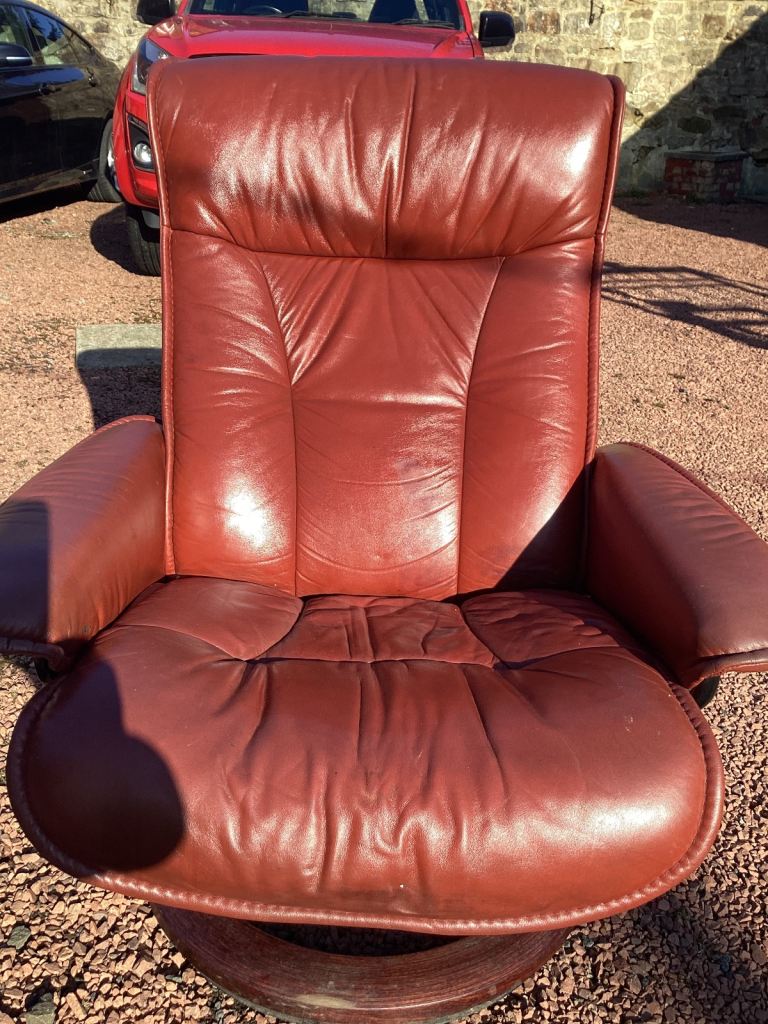Stressless ekornes chair