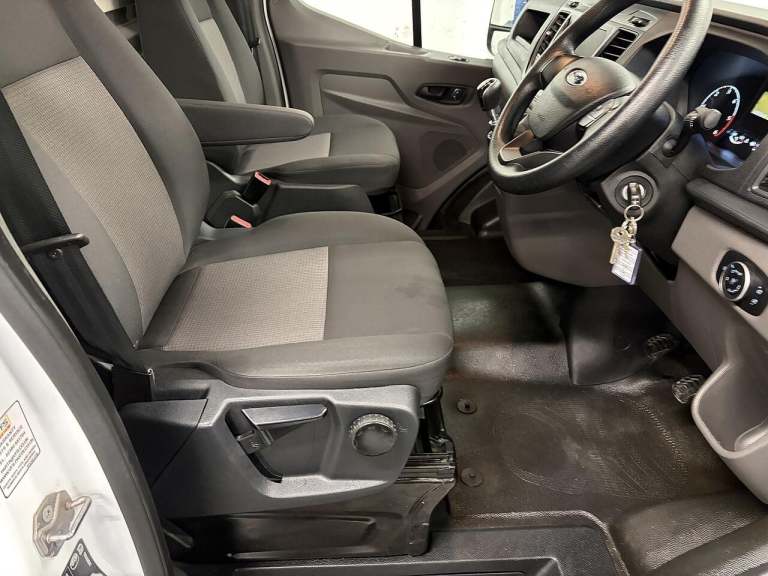 2021 Ford Transit 2.0 EcoBlue 170ps Chassis Cab CHASSIS CAB DIESEL Manual