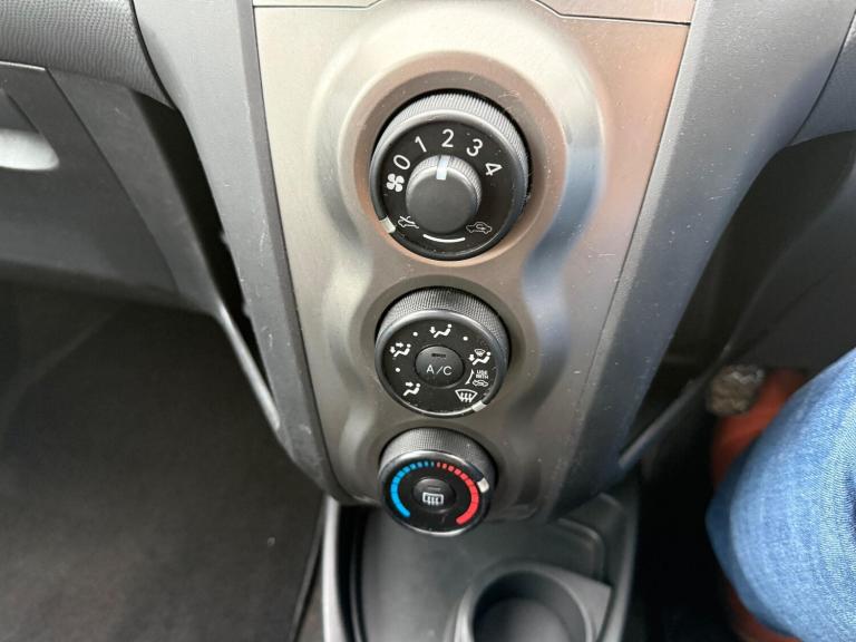 2010 Toyota Yaris 1.33 VVT-i TR 5dr [6] HATCHBACK PETROL Manual