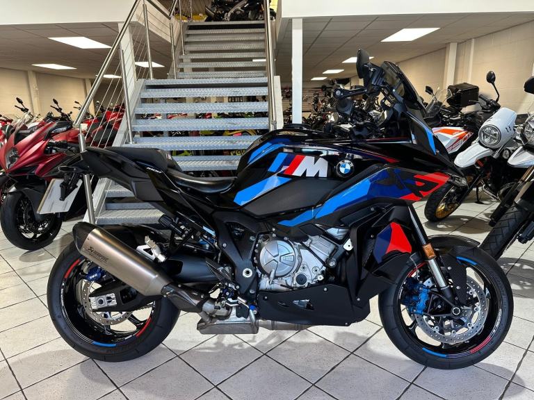 BMW M 1000 XR 2024