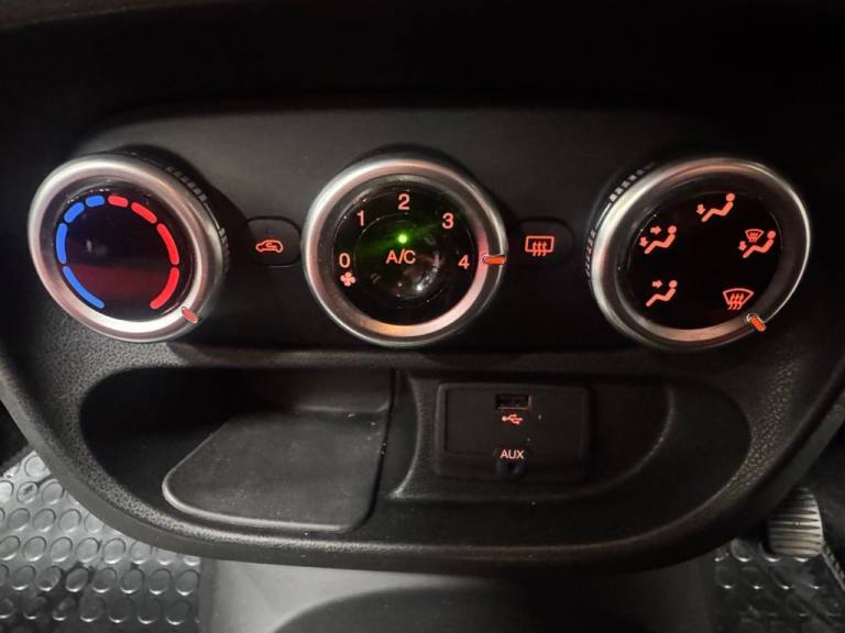 2013 Fiat 500L 0.9 TwinAir Pop Star 5dr MPV PETROL Manual