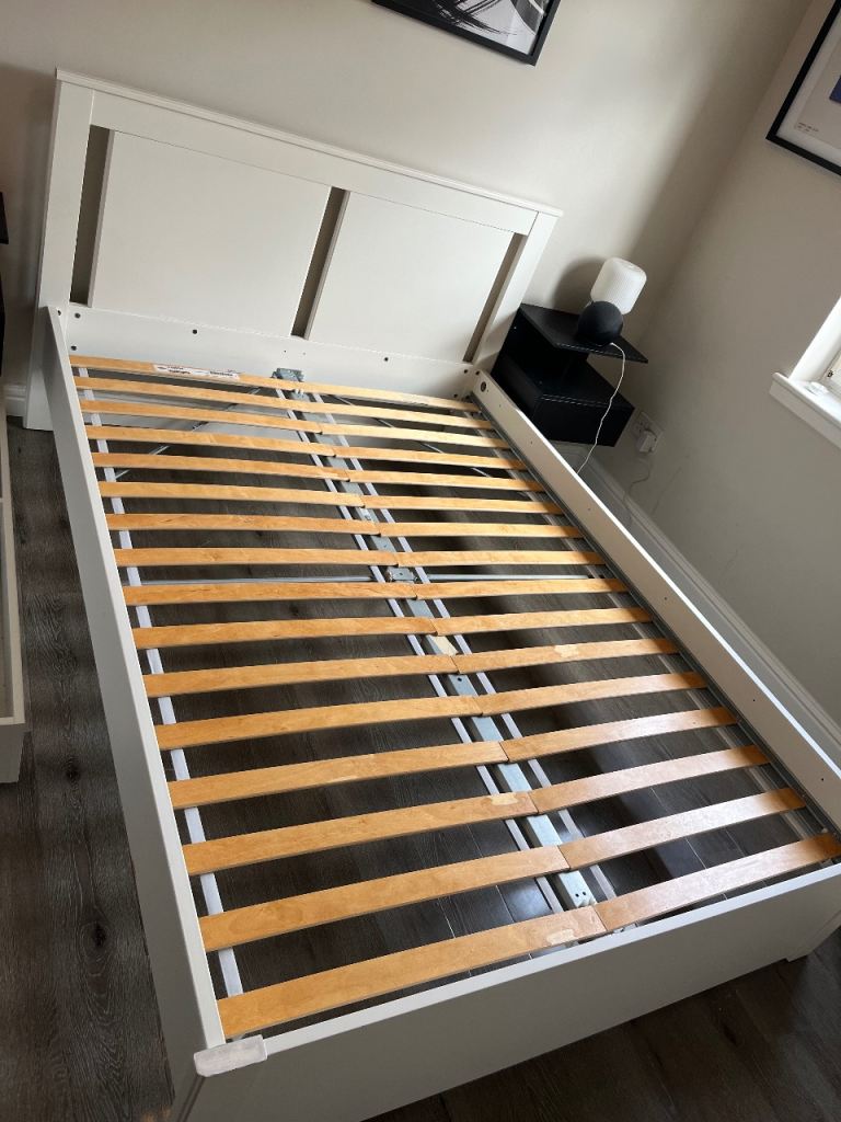 Double bed frame