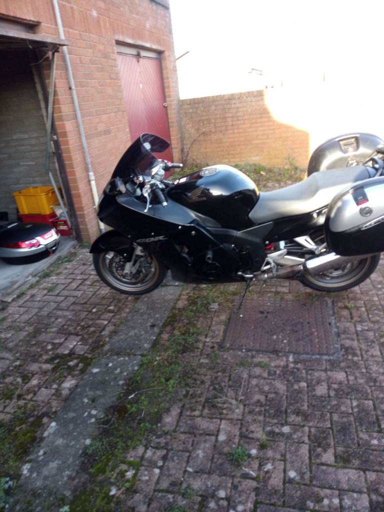 Honda, CBR, 2005, 1137 (cc)