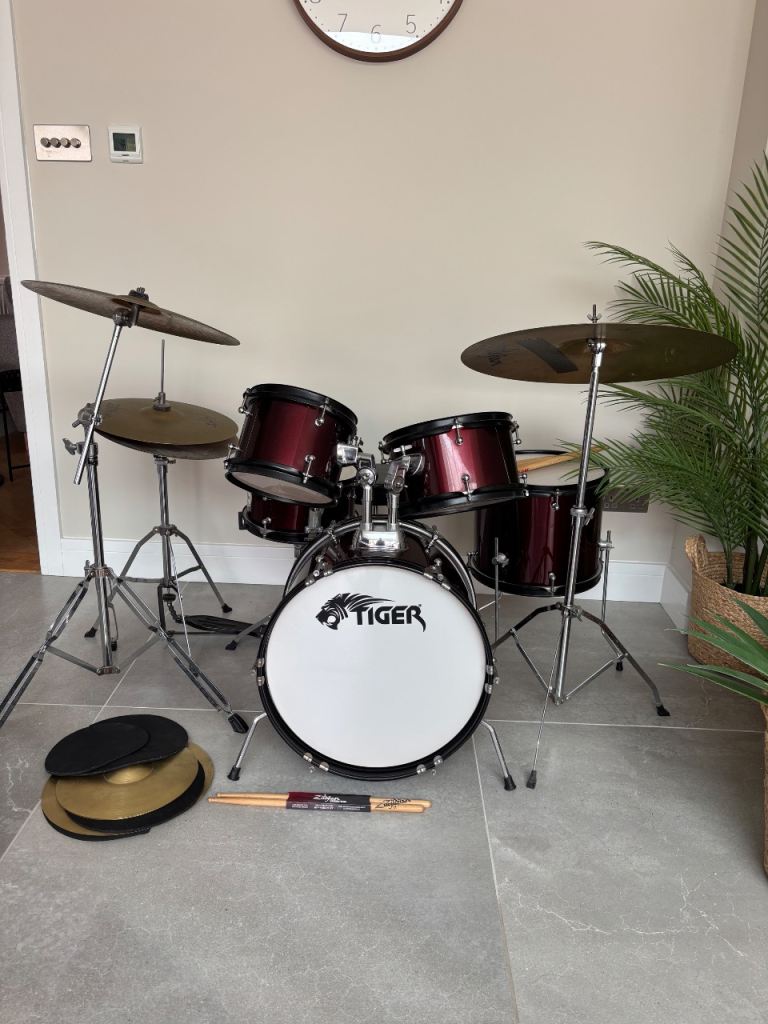 Tiger Junior Drum Kit with Zildjian Cymbals – Good Condition
