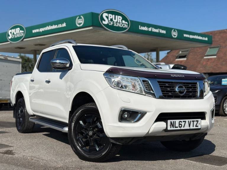 2017 Nissan Navara Double Cab Pick Up Tekna 2.3dCi 190 4WD PICK UP DIESEL Manual