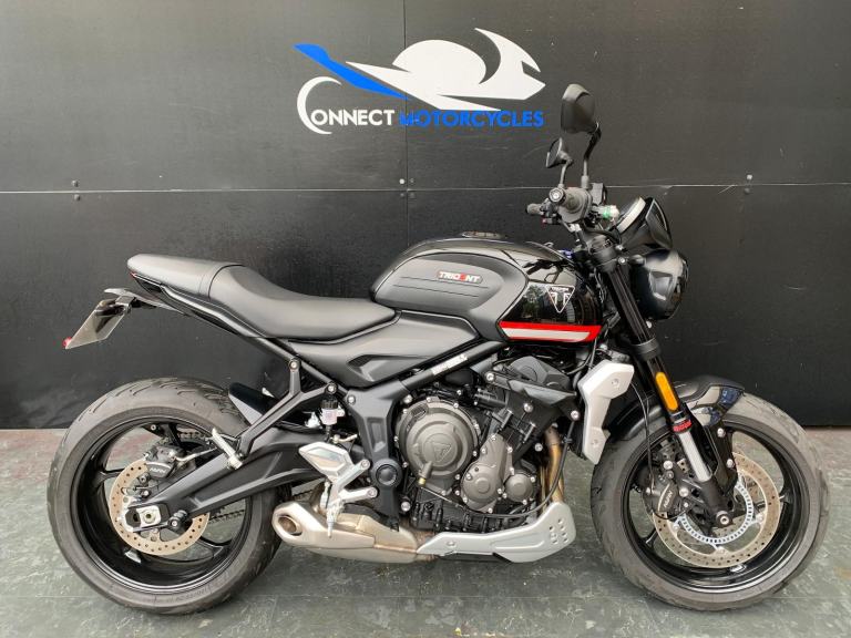 TRIUMPH TRIDENT 660 LOW MILEAGE HPI CLEAR 2023 1 OWNER