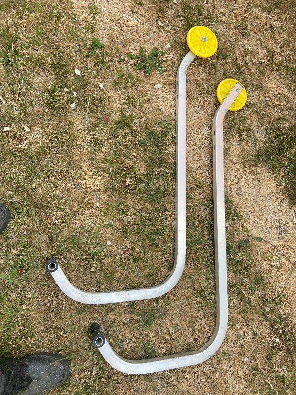 Aluminium Roof Ladder Hooks with Wheels