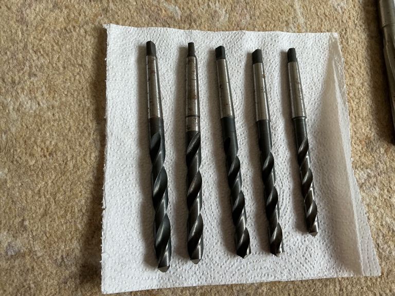 Set of 5 Drill Bits – Good Condition