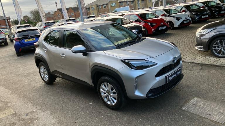 2022 Toyota Yaris Cross 1.5 Hybrid Icon 5dr CVT HATCHBACK PETROL/ELECTRIC Automatic