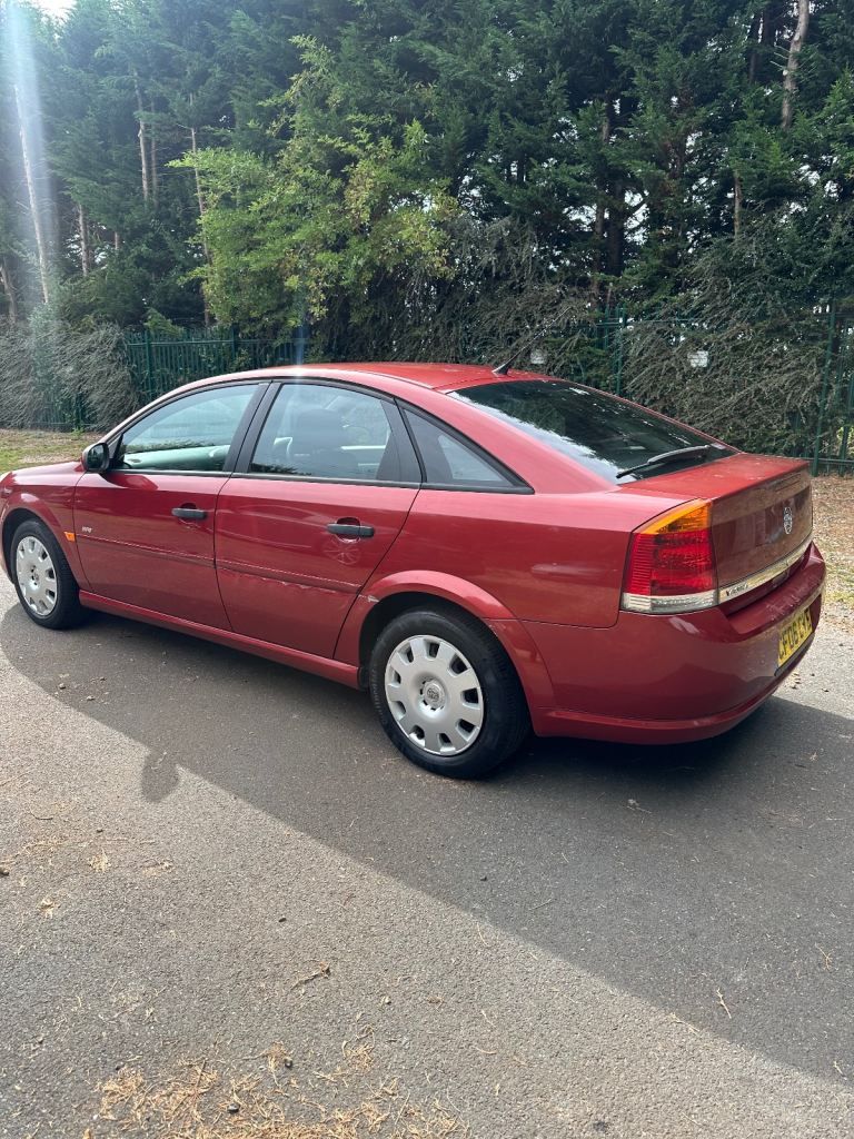 Vauxhall, VECTRA, Hatchback, 2006, Manual, 1796 (cc), 5 doors
