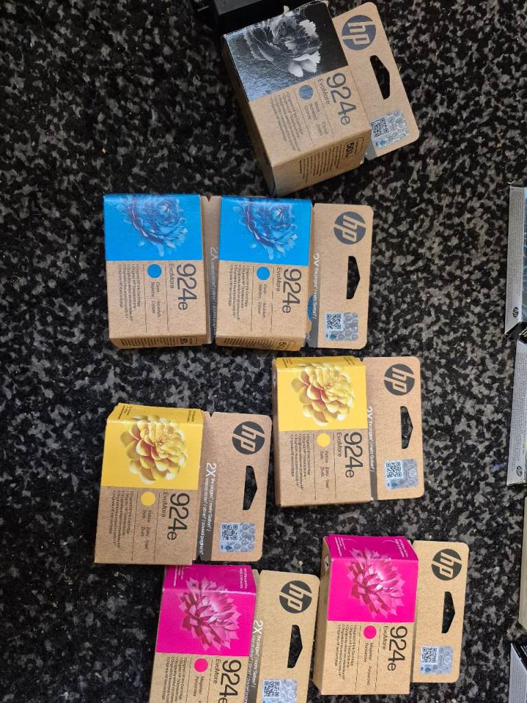 Brand new unwanted ink cartridges 