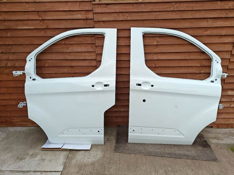 2016 Ford Transit Custom MK7 Bare Doors in Frozen White Color